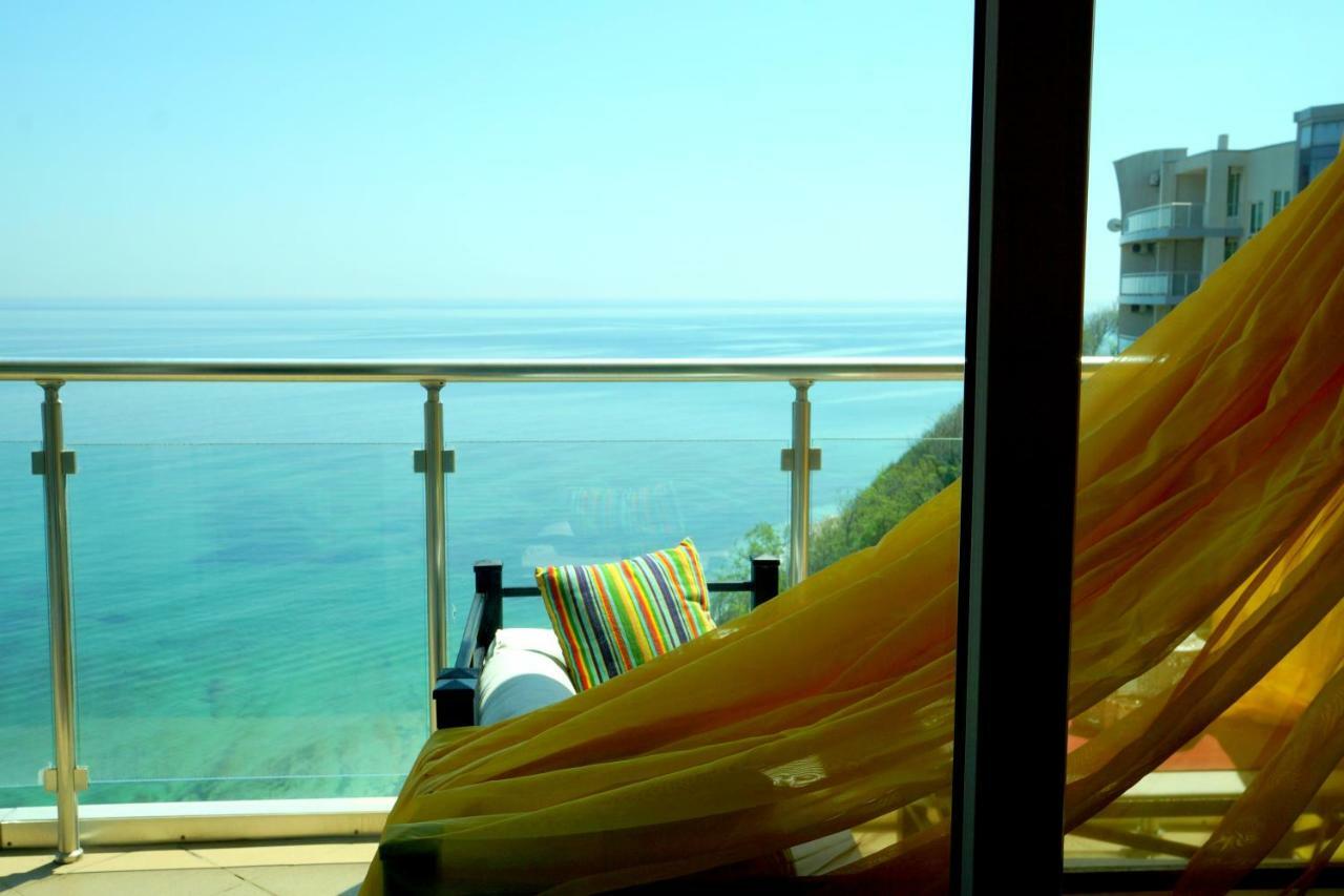 Silver Beach Delux Apartments Byala  Ngoại thất bức ảnh